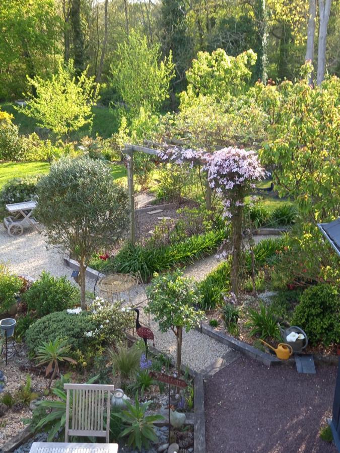 Bed and Breakfast Les Muscaris Le Minihic-sur-Rance Exterior foto