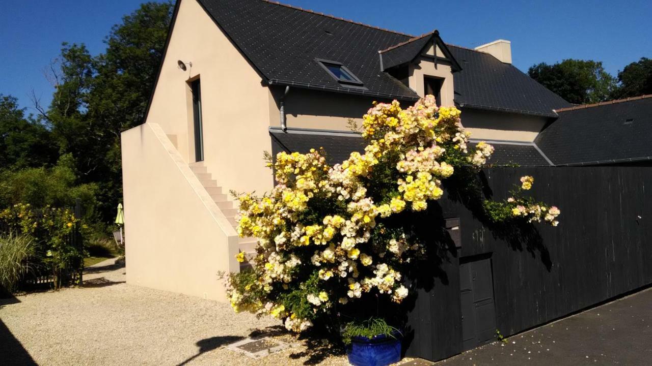 Bed and Breakfast Les Muscaris Le Minihic-sur-Rance Exterior foto