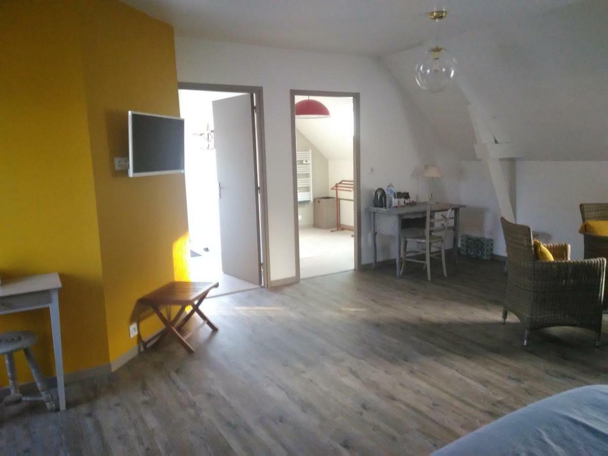 Bed and Breakfast Les Muscaris Le Minihic-sur-Rance Exterior foto